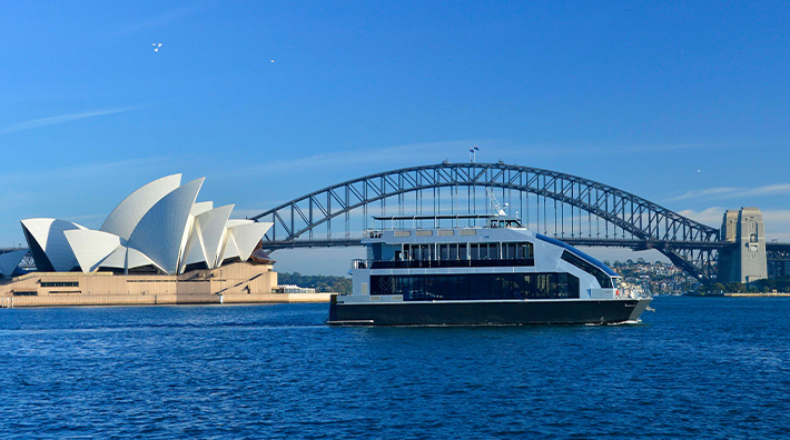 Clearview Glass Boat Christmas Day Lunch Cruise With Drinks