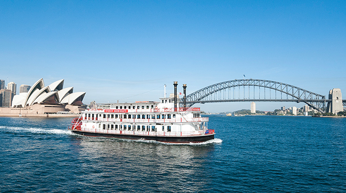 Showboat Christmas Day Lunch Cruise With Drinks